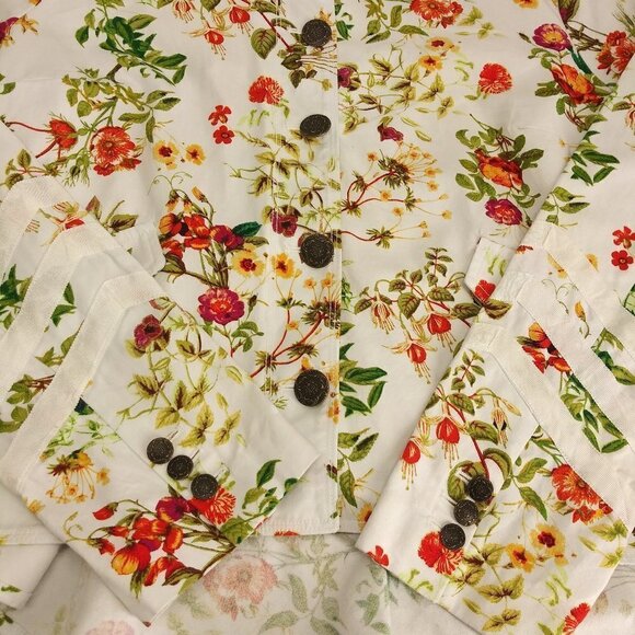 DISNEY'S Alice Through the Looking Glass Designer Collection floral jacket XL - Picture 6 of 9